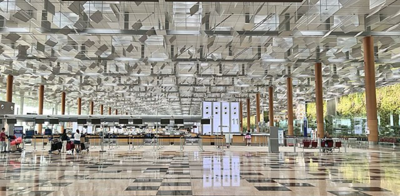 Emirates Airlines SIN Terminal